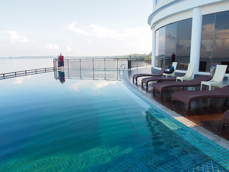 hotel aston belitung